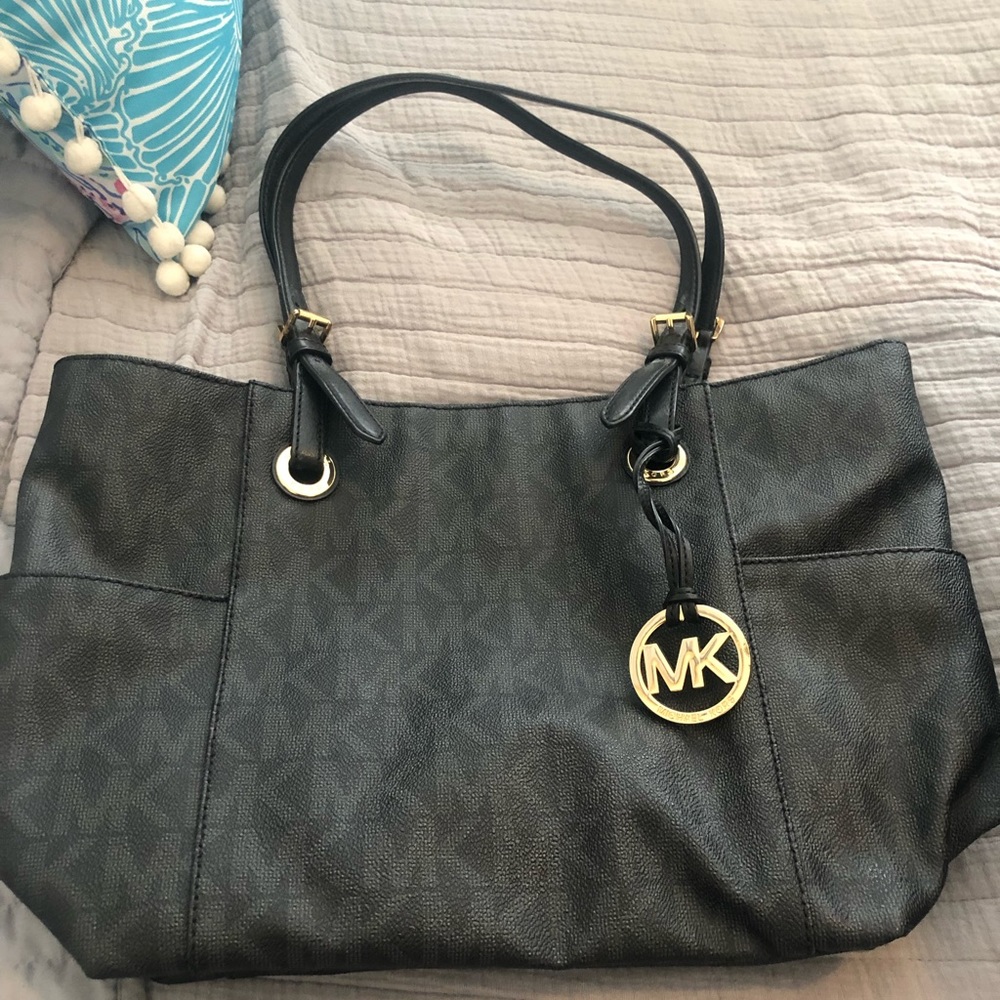 Michael Kors pocketbook